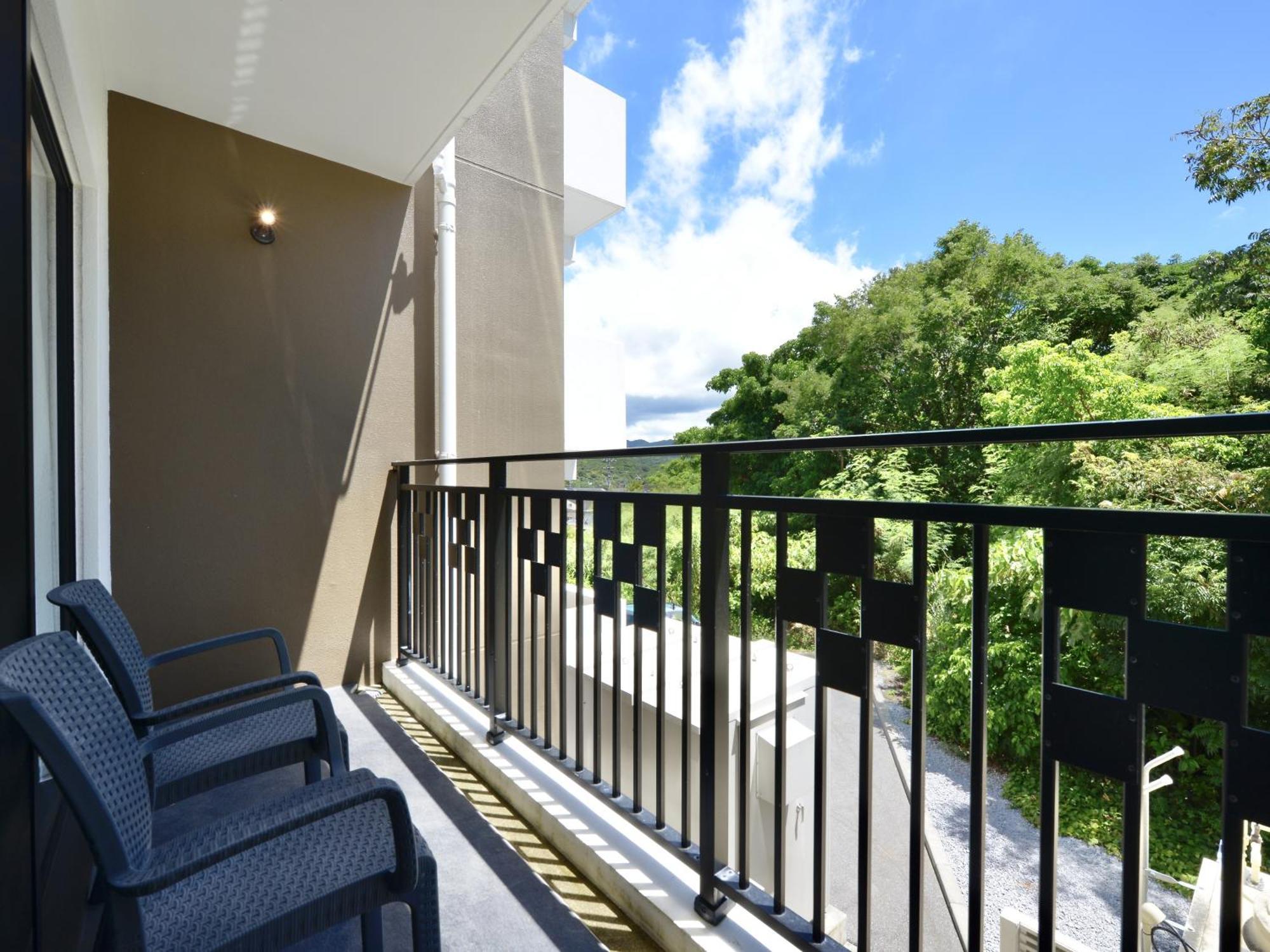 Karry Condo Churaumi Мотобу Екстериор снимка